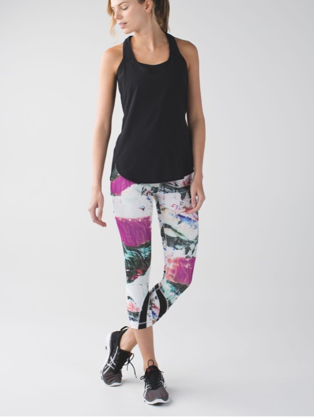Lululemon Run: Inspire Crop II *All Full-On Luxtreme size 4